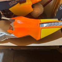 Codino ktm rc8 per r1 2000/2001