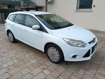 Ford Focus 1.6 TDCi 105 CV SW ECOnetic Autocarro