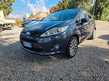 Ford Fiesta 1.4 TDCi 5p. Titanium
