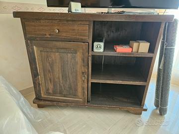 mobile in legno