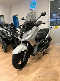 Yamaha X-Max 250 GARANZIA