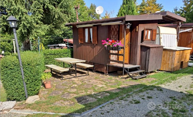 Roulotte Tabber con preingresso in legno