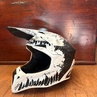 Casco Airoh Bianco e nero cross