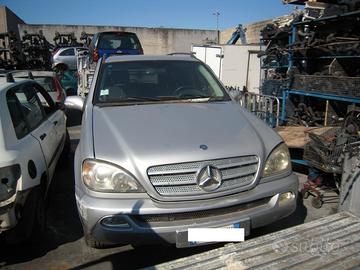 Ricambi per MERCEDES ML270