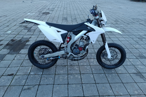 Suzuki Valenti SM50 factory