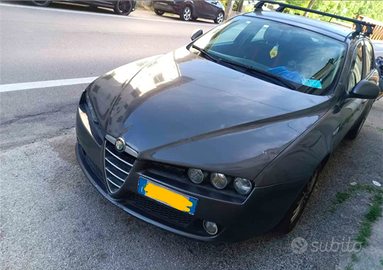 Alfa Romeo 159