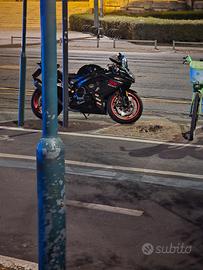  Suzuki gsx r750 k7 