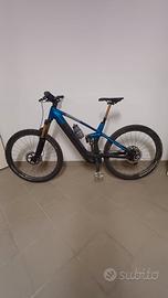 Ebike cube carbonio