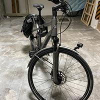 Trekking bike ghost alluminio.
