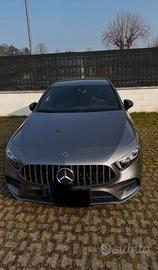 Mercedes classe a premium amg park night