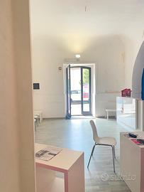 Locale commerciale PEDARA