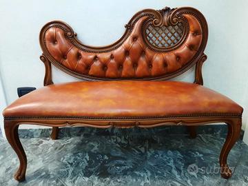 Mobili antichi da antiquariato