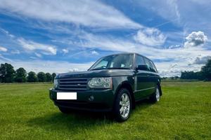 Range Rover Vogue TDv8 (guida destra)