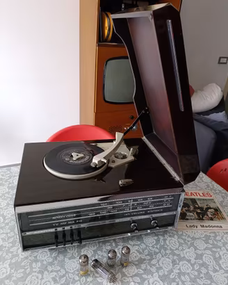 Radiofonografo Brionvega RR 122 FO funzionante!