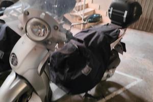 Aprilia scarabeo 200