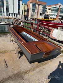 Cofano in compensato marino