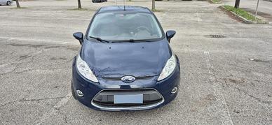 Ford Fiesta 1.4 GPL Titanium – 2012