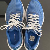 scarpe sportive da donna quasi nuove