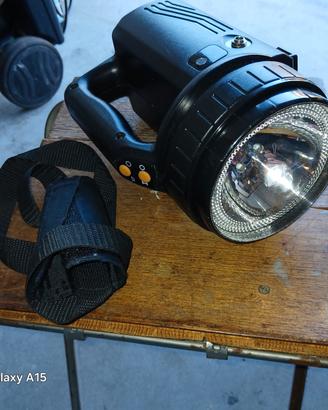 luci di emergenza e accumulatore 12v