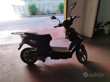 SCOOTER ELETTRICO 500w