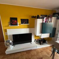 Parete attrezzata “presotto”