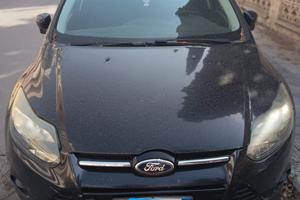 Ford Focus 1.6 Benz/gpl