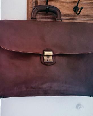 Cartella artigianale in cuoio