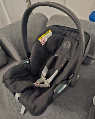 Cybex Cloud Z2 i-Size + Base Z2 ISOFIX (2023) nero