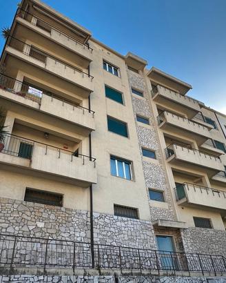 Appartamento con terrazza panoramica