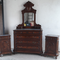 Comó con alzata e comodini