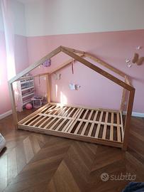 letto a capanna Montessori  marca mon Lit cabane 