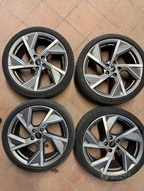 Cerchi Originali Audi Sport 19” Design 5 Razze a Y