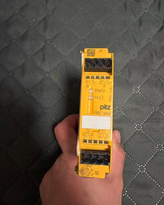 Modulo di sicurezza Pilz