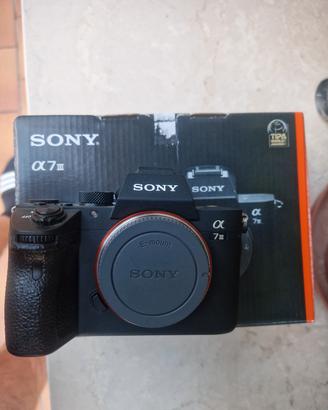 sony a7 III con 18.400 scatti perfetta 