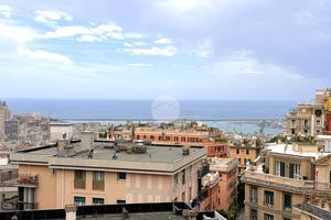 6 LOCALI A GENOVA