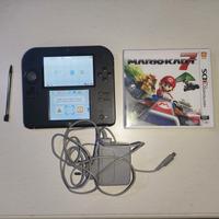 Nintendo 2ds + mario kart 7 (giochi aggiungibili)