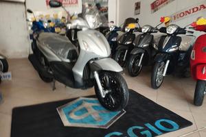 COME NUOVO BEVERLY 300 SPORTABS FUL +ANTIF +GARANZ