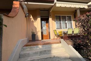 VILLA A SCHIERA A SORISOLE