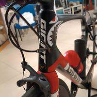 GIANT TCR ADVANCED PRO SUNWEB EDITION