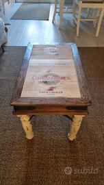 Tavolino etnico con inserti vintage