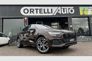AUDI Q8 45 TDI quattro tiptronic