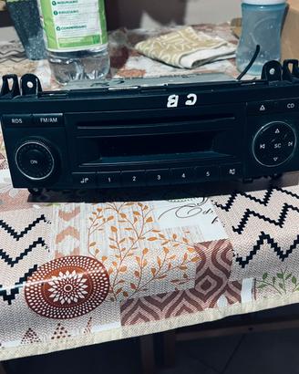 Stereo Mercedes