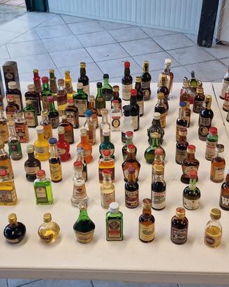 Collezzione di liquori mignon