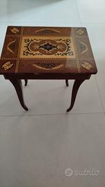 Tavolino clarion intarsiato 