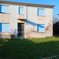 Rustico da ristrutturare intera proprietà