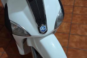 Scooter Piaggio Liberty 50 cc 2016 4t