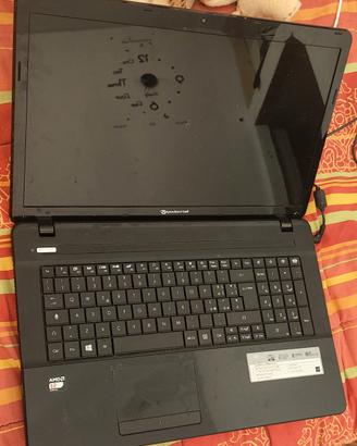pakard Bell portatile 17 pollici nessun graffio