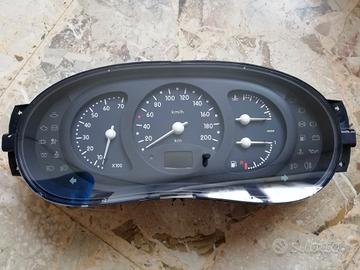 Quadro strumenti contachilometri Renault Clio II