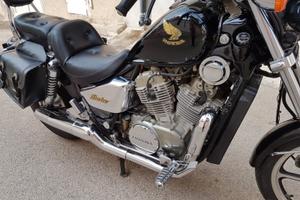 HONDA SHADOW VT 700C 