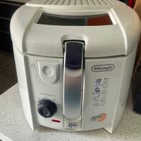 Friggitrice ad olio Delonghi